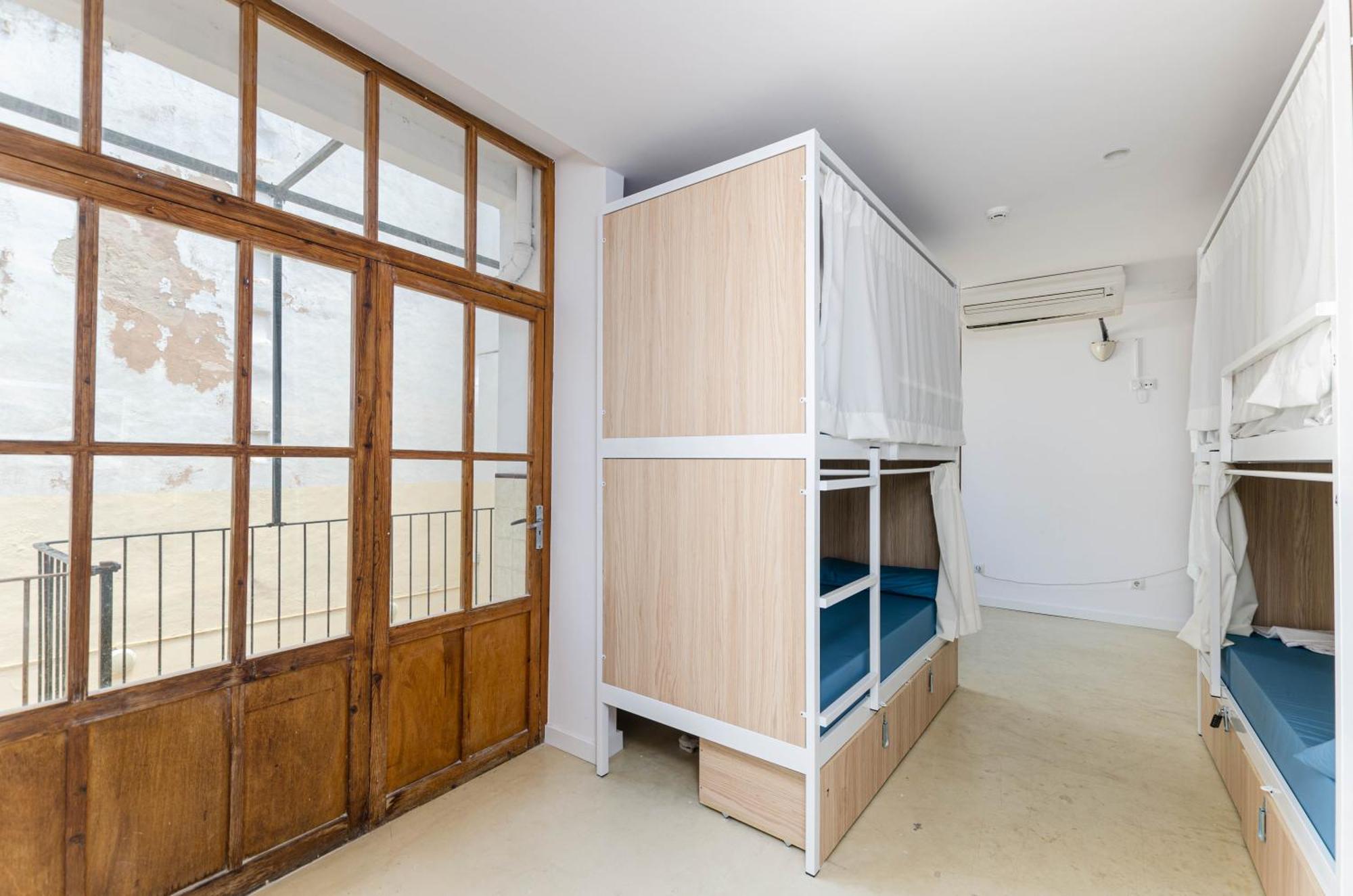 Urban Albergue